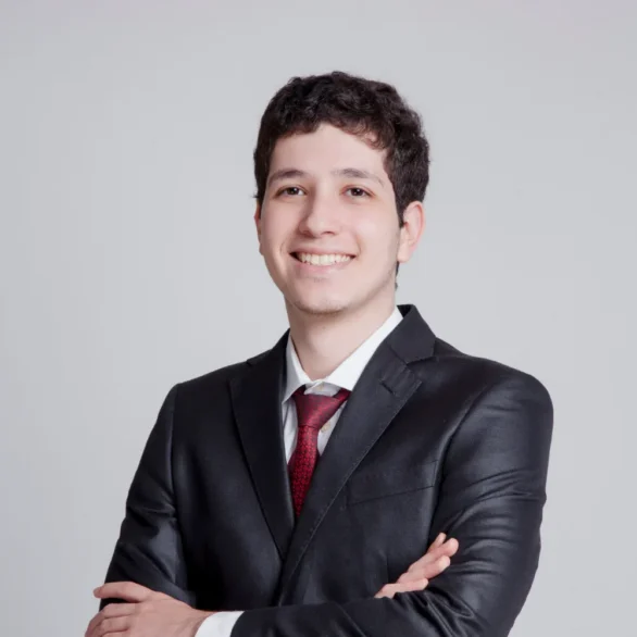 Gustavo Dezan